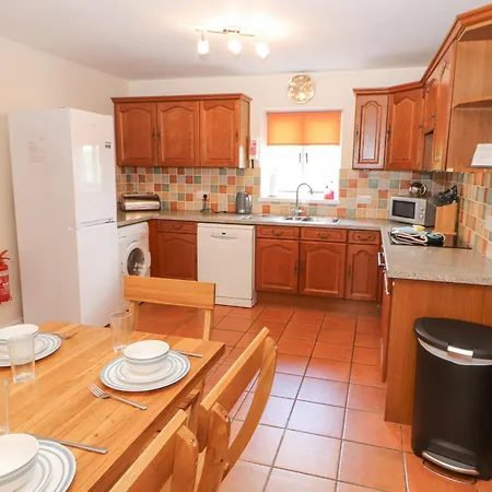 Goswick Hall * Bowland Bridge